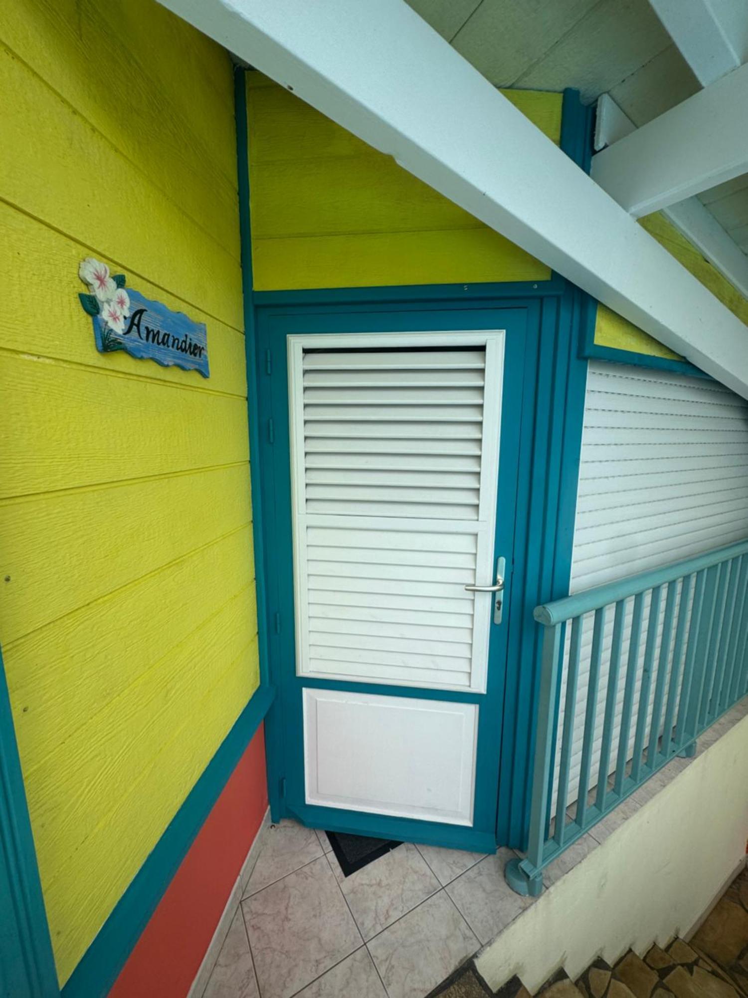 Les Marches De Paulina Apartment Sainte-Luce Exterior photo